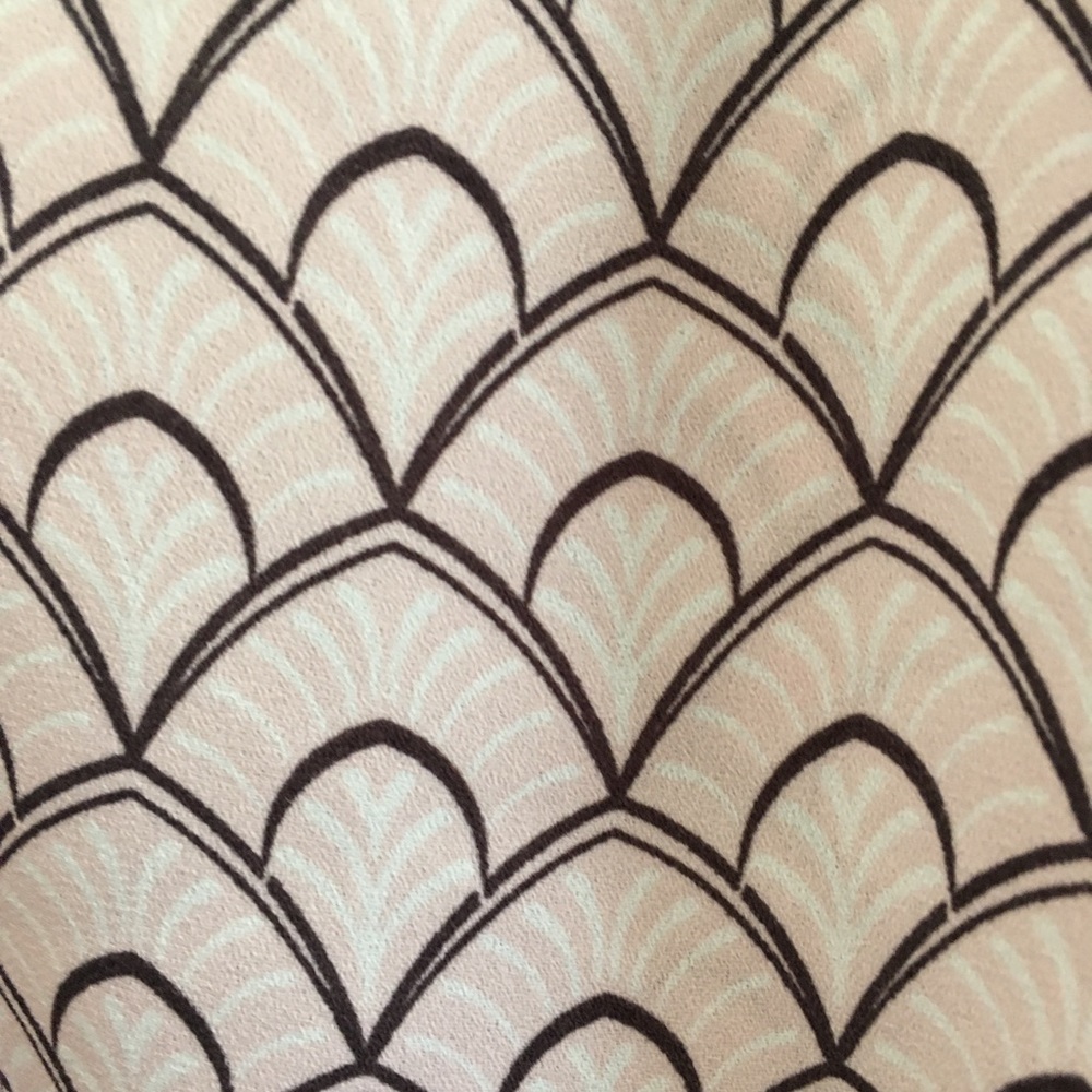 LOFT | Scallop Print Shell - Picture 4 of 4